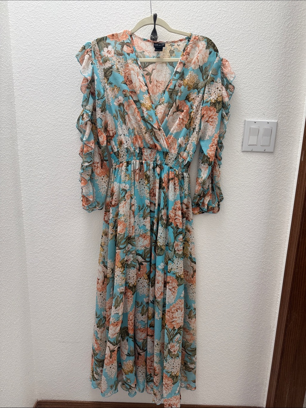Floral Ruffle-Sleeve Maxi Dress in Light Blue